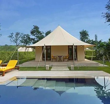 The Oberoi Vanyavilas Wildlife Resort, Ranthambhore Sawai Madhopur Exterior foto